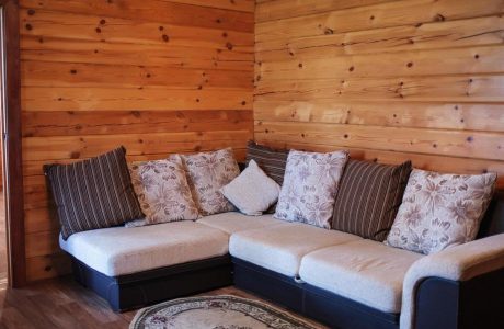 Перетяжка и ремонт мебели для базы отдыха